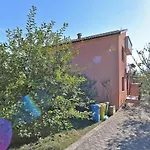 Bright With Garden And Balcony * Galizana