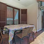 Bright With Garden And Balcony Galizana