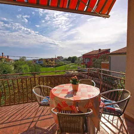 Appartement Bright With Garden And Balcony